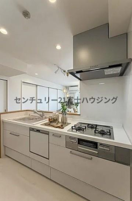 �_�ސ쌧���q�s�␣1���ڂ̒��Ã}���V�����̃L�b�`��