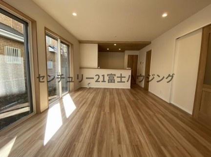 �_�ސ쌧����s���q�̐V�z��ˌ��Ẵ��r���O