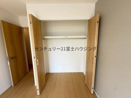 �_�ސ쌧����s�Ԃ̖؂̐V�z��ˌ��Ă̎��[
