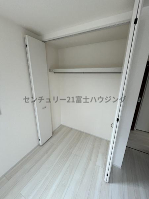 �_�ސ쌧����s�H��5���ڂ̐V�z��ˌ��Ă̎��[
