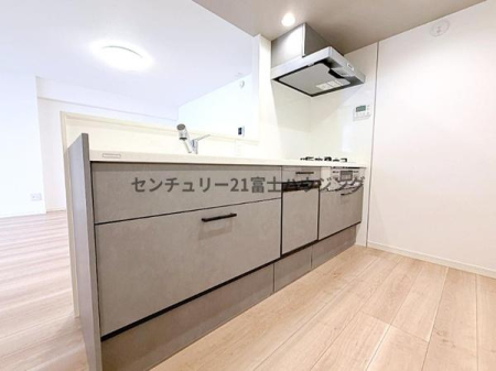 �_�ސ쌧����s�勘�̒��Ã}���V�����̃L�b�`��