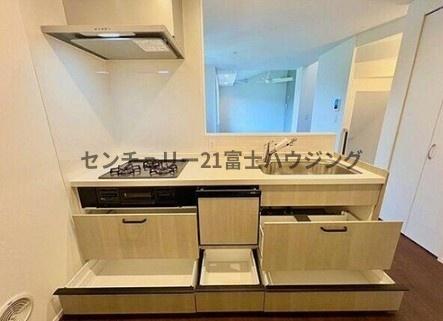 �_�ސ쌧������s�\�ԍ�2���ڂ̐V�z��ˌ��ẴL�b�`��