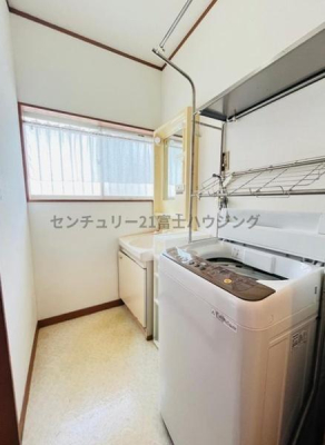�_�ސ쌧������s�����̒��È�ˌ��Ă̐��ʑ�E���ʏ�