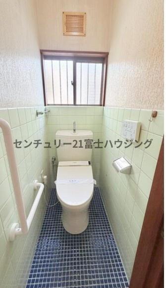 �_�ސ쌧���q�s�A�؂̒��È�ˌ��Ẵg�C��