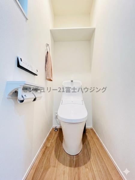 �_�ސ쌧����s�ғ�����3���ڂ̒��È�ˌ��Ẵg�C��
