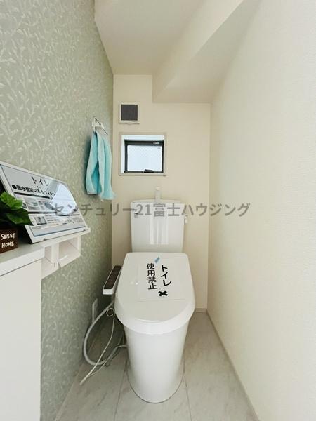 �_�ސ쌧������s���c4���ڂ̐V�z��ˌ��Ẵg�C��