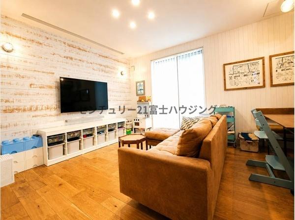 �_�ސ쌧����s�ғ�5���ڂ̒��È�ˌ��Ẵ��r���O