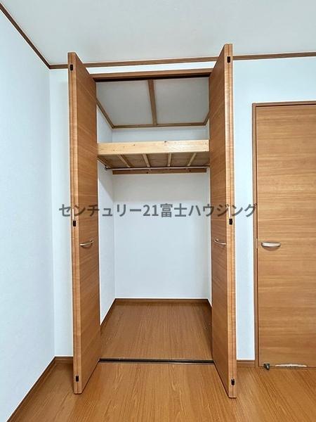 �_�ސ쌧����s�ғ�6���ڂ̒��È�ˌ��Ă̎��[
