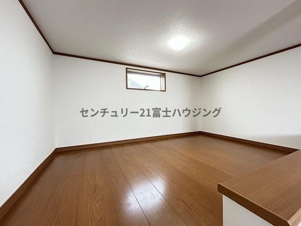 �_�ސ쌧����s�ғ�6���ڂ̒��È�ˌ��Ă̎��[