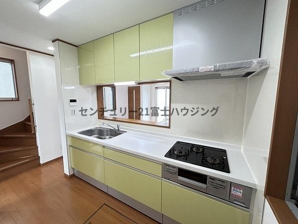 �_�ސ쌧����s�ғ�6���ڂ̒��È�ˌ��ẴL�b�`��