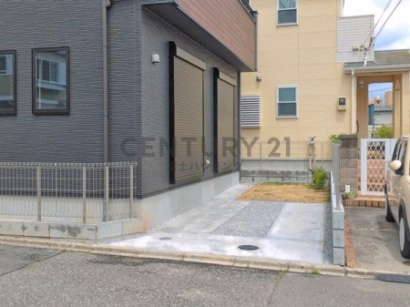 �_�ސ쌧������s�l�{��̐V�z��ˌ��Ẳ摜