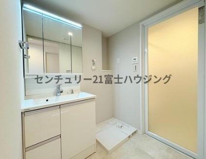 �_�ސ쌧����s�T���̒��Ã}���V�����̐��ʑ�E���ʏ�