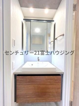 �_�ސ쌧����s�А��C��1���ڂ̒��Ã}���V�����̐��ʑ�E���ʏ�