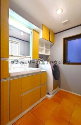 �_�ސ쌧����s�ғ�������2���ڂ̒��Ã}���V�����̐��ʑ�E���ʏ�