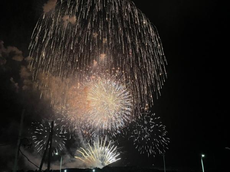 �_�ސ쌧����s�����C��1���ڂ̒��Ã}���V�����̏Z�˂���̒��]�ʐ^