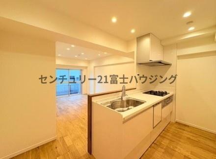 �_�ސ쌧����s�ғ����C��4���ڂ̒��Ã}���V�����̃L�b�`��