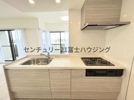 �_�ސ쌧����s�{����2���ڂ̒��Ã}���V�����̃L�b�`��