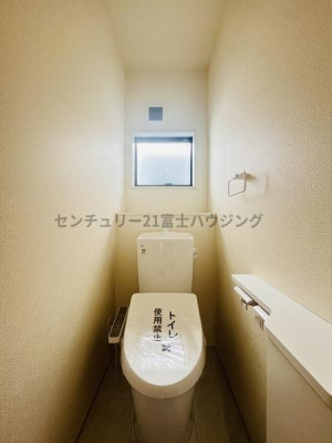 �_�ސ쌧������s�Ђ΂肪�u�̐V�z��ˌ��Ẵg�C��