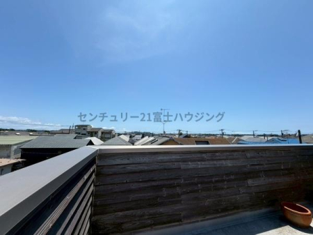 �_�ސ쌧����s�ғ����C��1���ڂ̒��È�ˌ��Ă̏Z�˂���̒��]�ʐ^