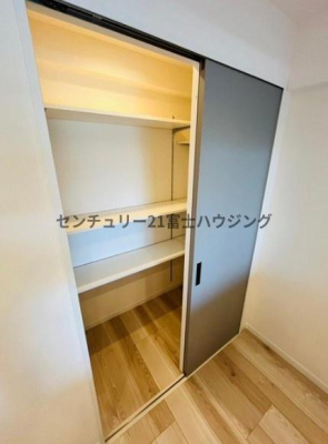 �_�ސ쌧����s�����_��1���ڂ̒��Ã}���V�����̎��[