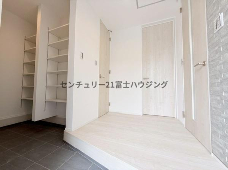 �_�ސ쌧���q�s��K��5���ڂ̐V�z��ˌ��Ă̌���