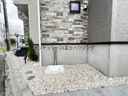 �_�ސ쌧����s�H��5���ڂ̐V�z��ˌ��Ẳ摜