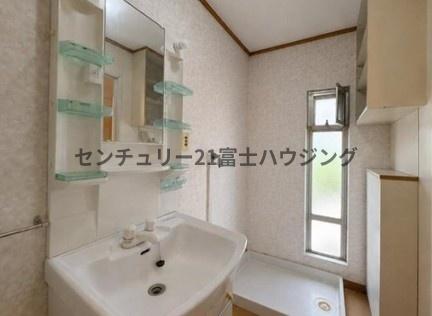 �_�ސ쌧������s�����u2���ڂ̒��Ã}���V�����̐��ʑ�E���ʏ�