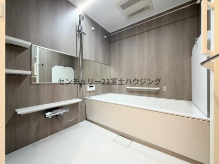 �_�ސ쌧����s�����_��2���ڂ̒��Ã}���V�����̗���