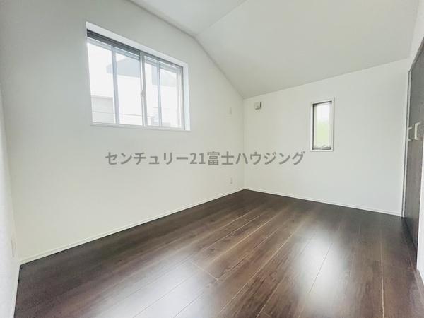 �_�ސ쌧������s�l�{��̐V�z��ˌ��Ă̗m��