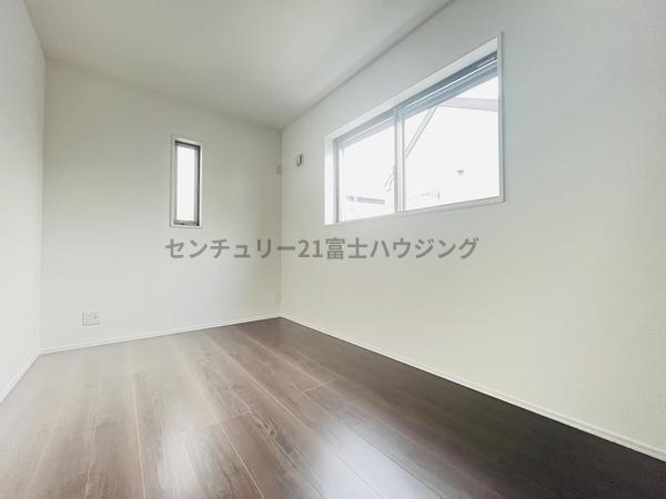 �_�ސ쌧������s�l�{��̐V�z��ˌ��Ă̗m��