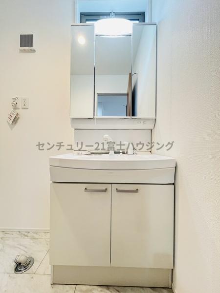 �_�ސ쌧������s�l�{��̐V�z��ˌ��Ă̐��ʑ�E���ʏ�