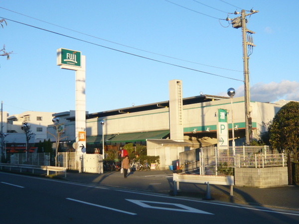 �_�ސ쌧����s�����C��3���ڂ̒��È�ˌ��Ă̎��ӊ�