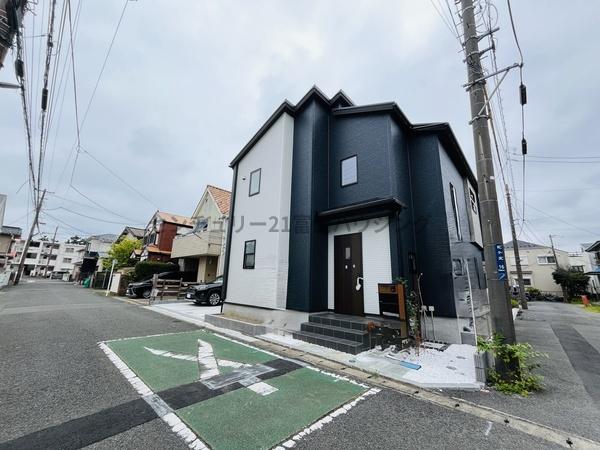 �_�ސ쌧���ˎs���P�l�̐V�z��ˌ��Ă̑O�ʓ��H�܂ތ��n�ʐ^