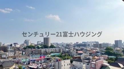 �_�ސ쌧������s�{��5���ڂ̒��Ã}���V�����̏Z�˂���̒��]�ʐ^