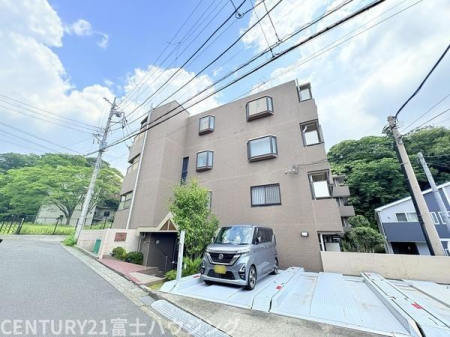 �_�ސ쌧����s�Ԃ̖� 18-25�̒��Ã}���V�����̂��̑����n