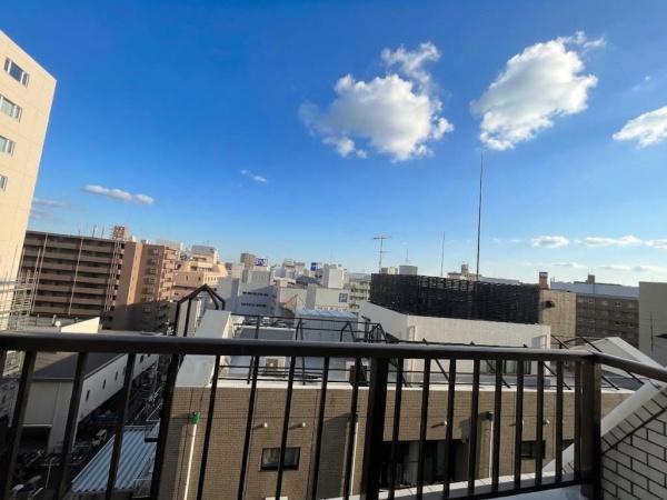 �_�ސ쌧����s����̒��Ã}���V�����̏Z�˂���̒��]�ʐ^