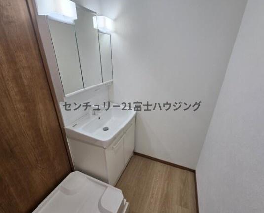 �_�ސ쌧���q�s���{�̒��Ã}���V�����̐��ʑ�E���ʏ�