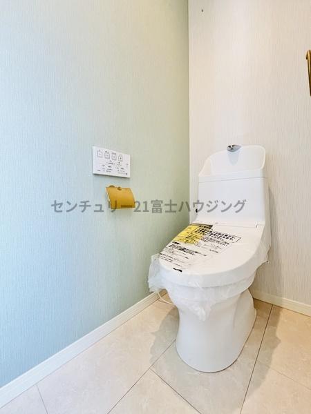 �_�ސ쌧������s���Q2���ڂ̒��È�ˌ��Ẵg�C��