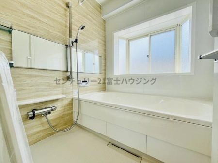 �_�ސ쌧������s���Q2���ڂ̒��È�ˌ��Ă̗���
