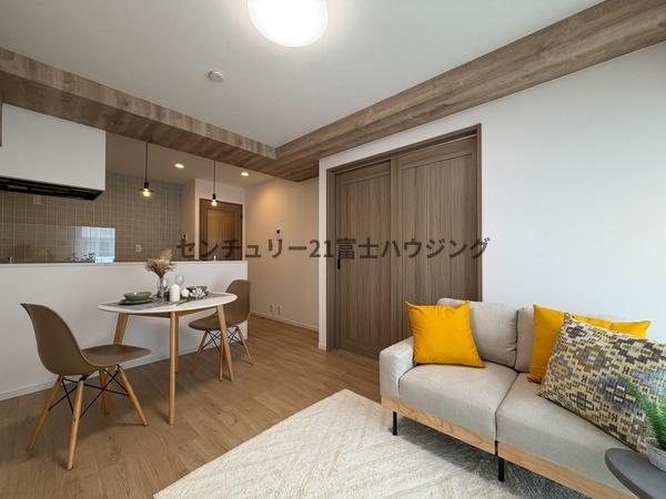 �_�ސ쌧����s�Ó��1���ڂ̒��Ã}���V�����̃��r���O