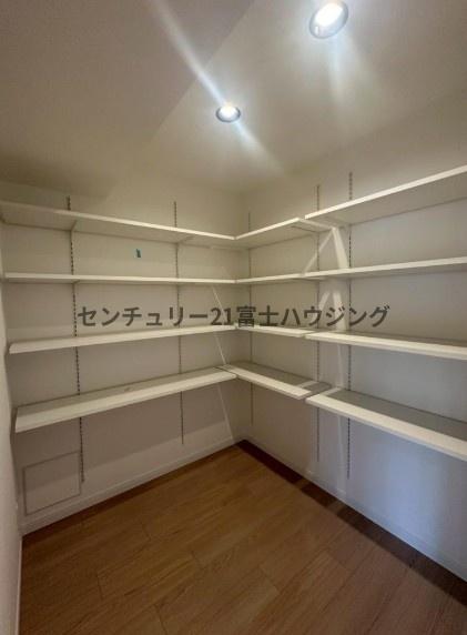 �_�ސ쌧����s�������̒��Ã}���V�����̃L�b�`��