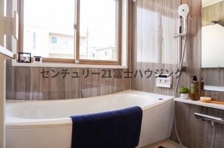 �_�ސ쌧����s����������4���ڂ̒��È�ˌ��Ă̗���