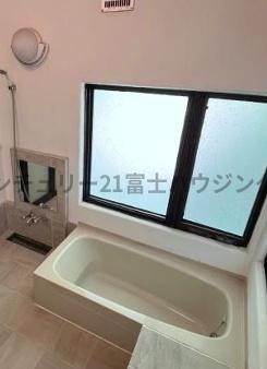 �_�ސ쌧������s��̒��È�ˌ��Ă̗���