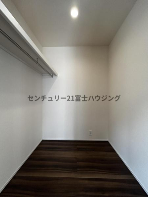 �_�ސ쌧����s�H��5���ڂ̐V�z��ˌ��Ă̎��[