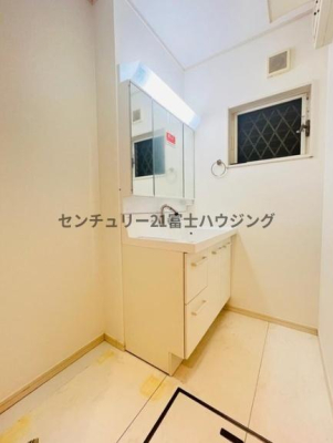 �_�ސ쌧����s�А�4���ڂ̒��È�ˌ��Ă̐��ʑ�E���ʏ�