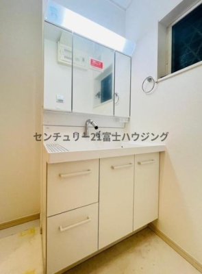�_�ސ쌧����s�А�4���ڂ̒��È�ˌ��Ă̐��ʑ�E���ʏ�