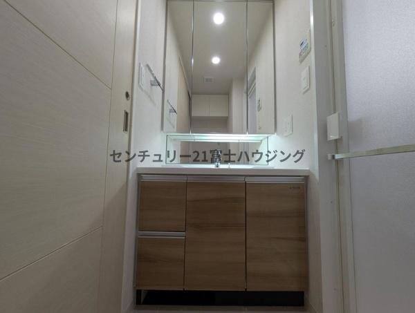 �_�ސ쌧����s�얼�̒��Ã}���V�����̐��ʑ�E���ʏ�
