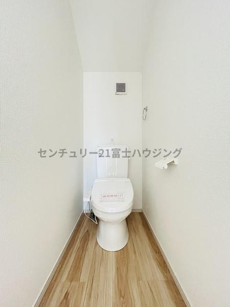 �_�ސ쌧������s�����u2���ڂ̐V�z��ˌ��Ẵg�C��