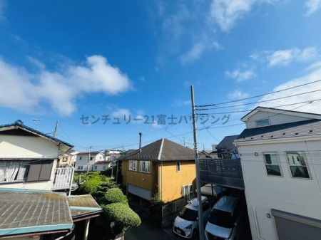 �_�ސ쌧������s�����u2���ڂ̐V�z��ˌ��Ă̏Z�˂���̒��]�ʐ^