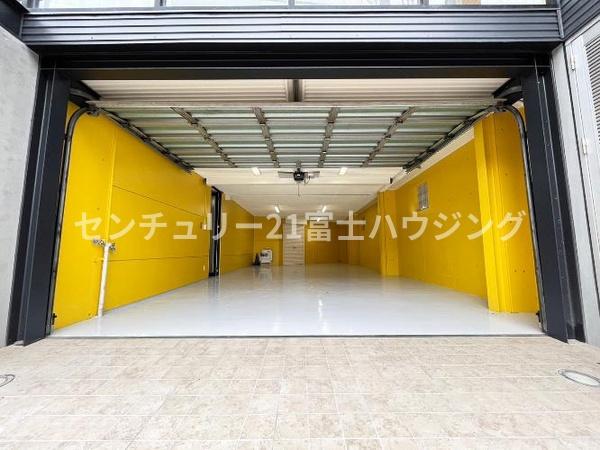 �_�ސ쌧����s�А�3���ڂ̒��È�ˌ��Ă̒��ԏ�